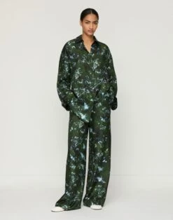 Splattered Glaze Print Silk Twill Oversized Blouse 8 Splattered Glaze Print Silk Twill Oversized Blouse -Lafayette 148 Store mbdy1z 2c91 moss multi full