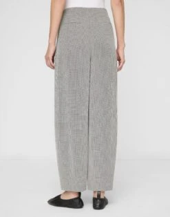 Fluid Houndstooth Jacquard Cooper Pleated Barrel Leg Ankle Pant -Lafayette 148 Store mpe72r 2d05 black multi back