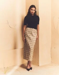 Fine Gauge Cashmere Crewneck Short Sleeve Sweater 3 Fine Gauge Cashmere Crewneck Short Sleeve Sweater -Lafayette 148 Store mwcz3r kc61 black